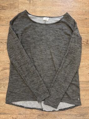 Danskin Charcoal Heather Scoop Neck Long-Sleeve Top